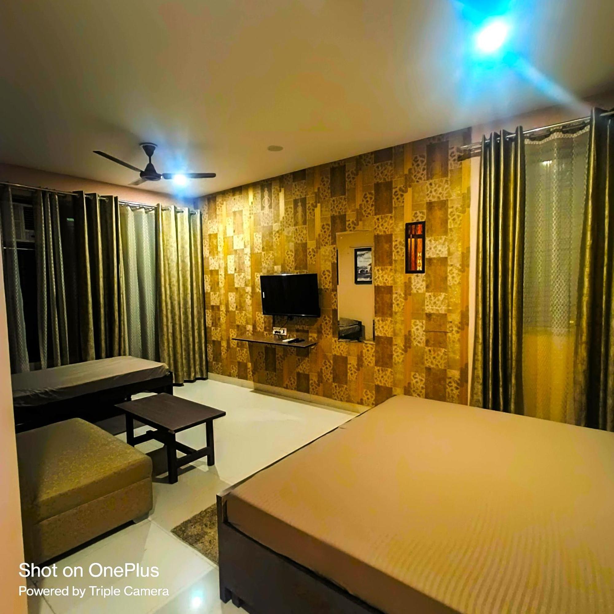 Mi Casa Sector 47 Apartment Гургаон Екстериор снимка